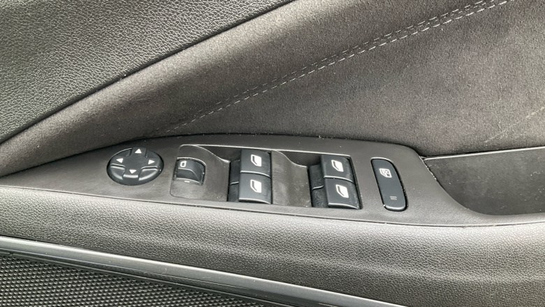 Vauxhall Crossland 1.2 Turbo [130] Ultimate 5dr Auto Petrol Hatchback